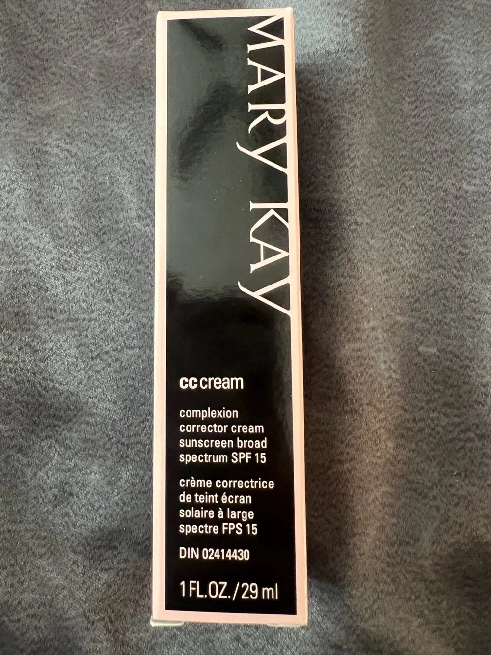 Mary Kay CC Cream - Medium Tan Tube